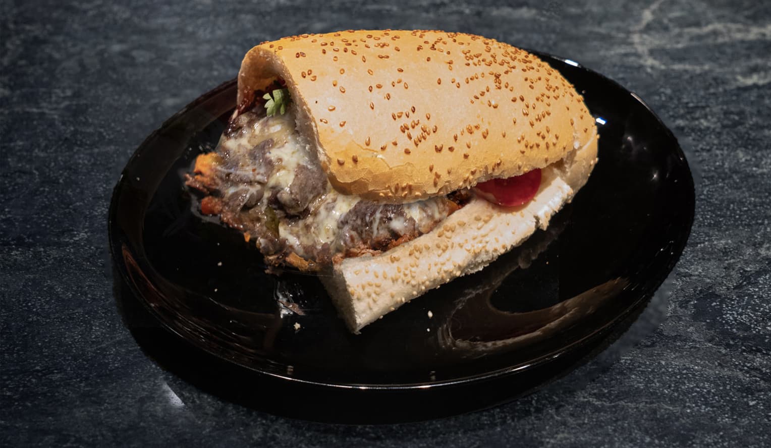 ساندویچ دونر گوشت پنیری