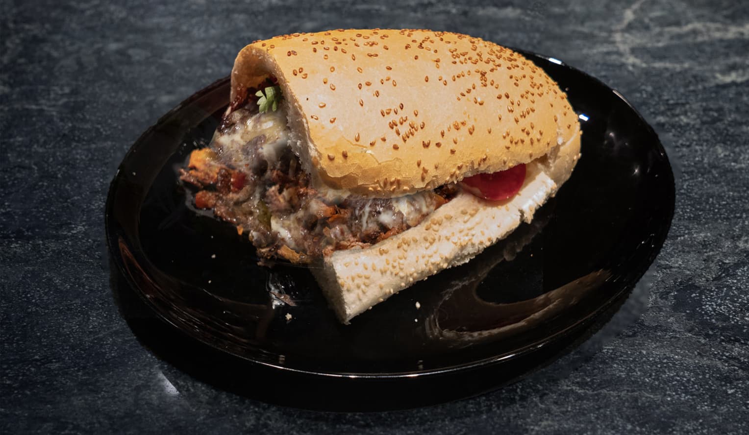 ساندویچ دونر مخلوط (بدون قارچ و پیاز)